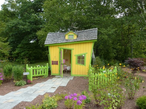 Book Worm Gardens